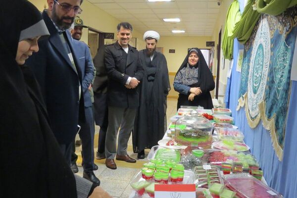  شنیدن صدای انقلاب اسلامی از میان دانش آموزان ایران جان