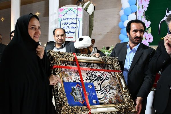 هفته‌ای برای ستایش دانایی؛ جشن معلمان در تالار ملک برگزار شد