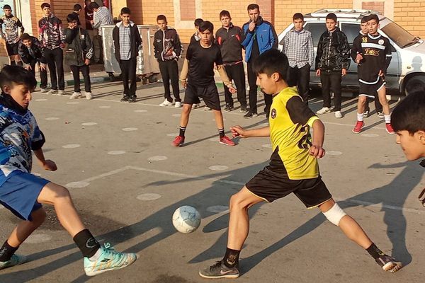  فینال المپیاد ورزشی درون مدرسه‌ای در دبیرستان بشارت بهارستان‌دو 