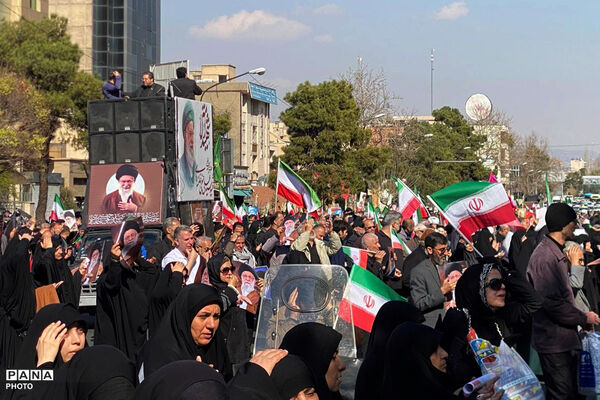  راهپیمایی اقتدار بعد از نماز جمعه - مصلای تهران