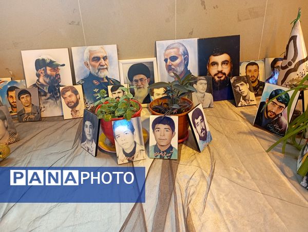 برگزاری مراسم زنگ انقلاب در فاروج