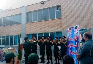 فرهنگیان ناحیه ۲ اصفهان در آیین بزرگداشت شهدای خدمت گرد هم آمدند