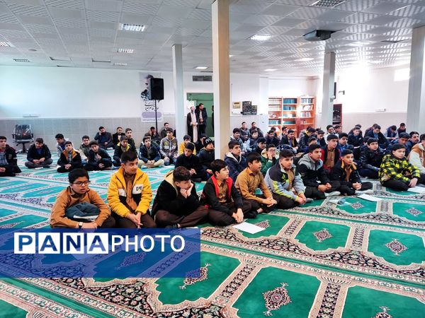 بارگزاری مسابقات قرآن رشته‌های پژوهشی پسران در شهرستان مه‌ولات