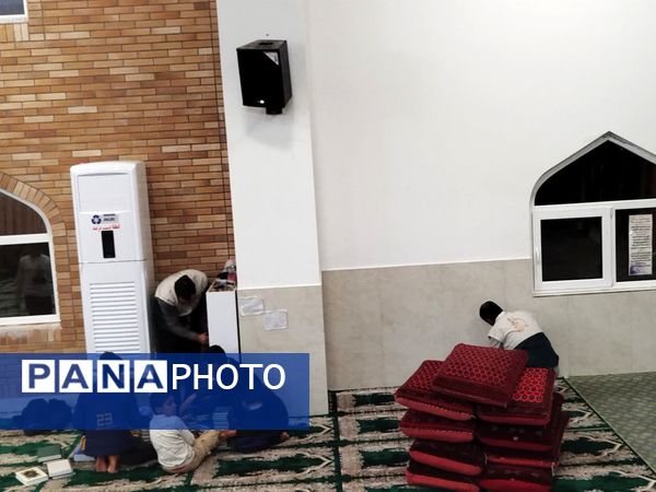 غبار روبی مسجد خاتم النبیین بیرجند به مناسبت فرا رسیدن ماه رمضان 