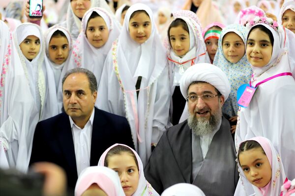 جشن تکلیف ۵۰۰۰ نفری دختران تبریز