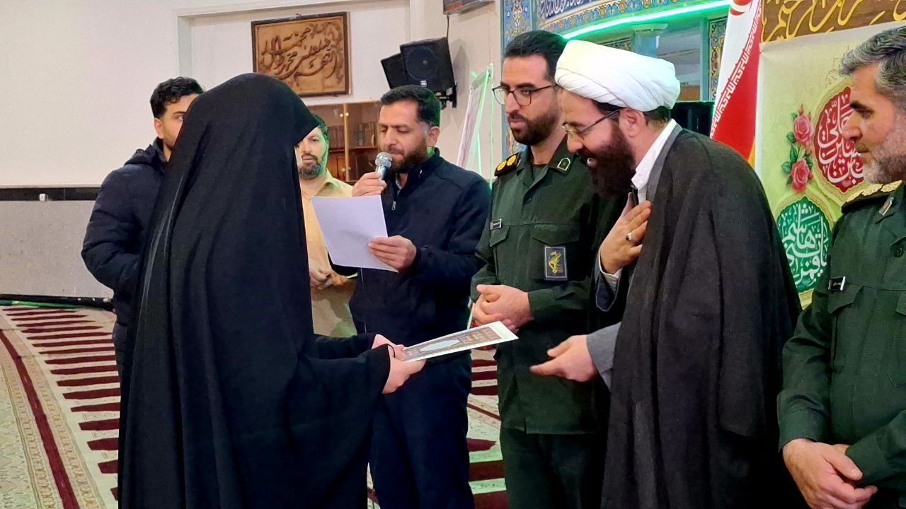 نماز، محور تربیت و تعالی دانش‌آموزان لالجین