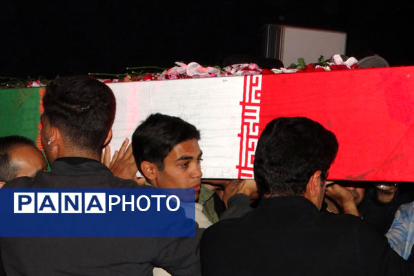 از پرواز تا میزبانی؛ مسجدالقرآن شیراز میزبان پیکر پاک شهید گمنام