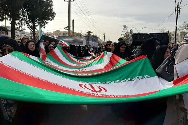 22بهمن در اسلامشهر؛ حماسه‌ای از جنس حضور