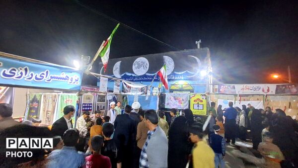 بازدید امام جمعه و شهردار کاشمر از موکب بسیج دانش آموزی و فرهنگیان 