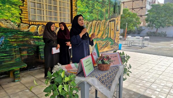 جشن جوانه ها در دبیرستان فیاض