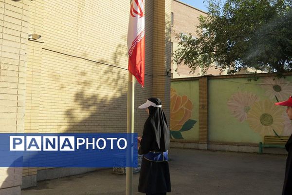 از میدانِ ورزش تا صندوقِ رای