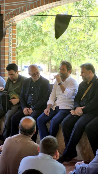 تجدید میثاق قاریان قرآن و اهالی بلده با شهدای گمنام