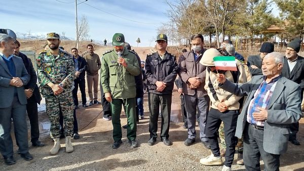 راهپیمایی پرشور ۲۲ بهمن در جلگه رخ 