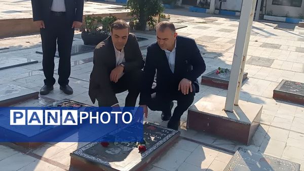 تجدید میثاق مدیران مازندران با شهدا در هفته دولت