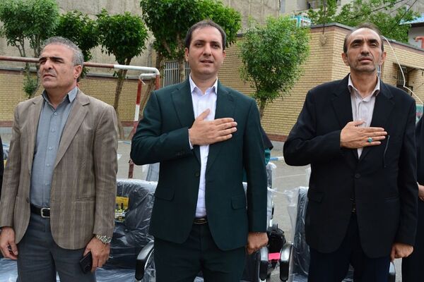 برگزاری مراسم هفته زمین پاک در بهارستان‌دو