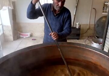 پخت سمنو در شهر نقنه