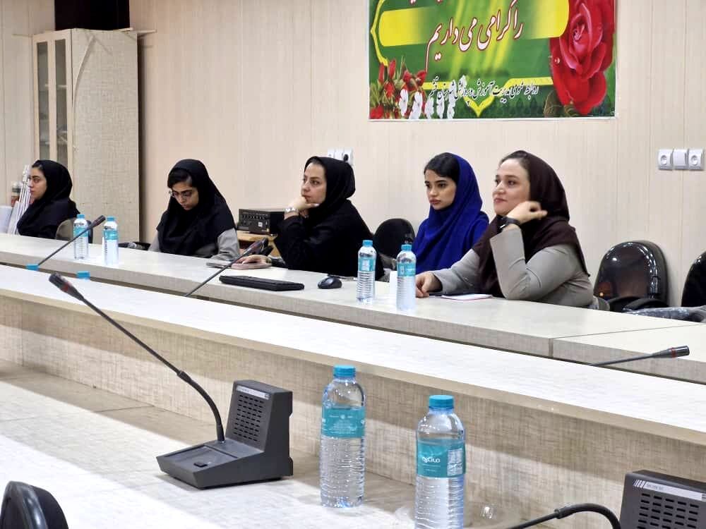 دوره توانمندسازی پرورشیان مدارس غیردولتی قشم