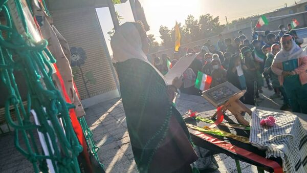 «صبحگاه مقاومت» در مدرسه شهید مطهری فین 