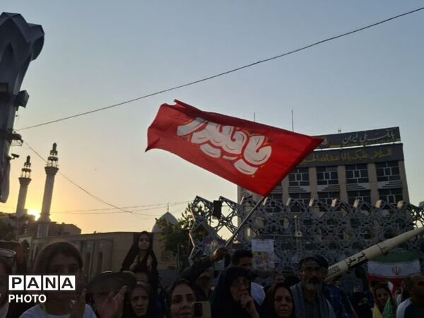 مهمانی ۱۰ کیلومتری؛ تجلی عشق به اهل‌بیت (ع) و نمادی از اتحاد