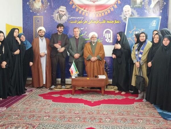 دیدار مدیر آموزش و پرورش آشخانه با امام جمعه این شهر