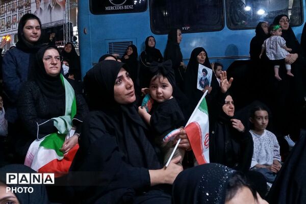 تجدید بیعت‌ میدان‌داران‌ شهرقدسی‌ با‌  سید و سالار‌ شهدا‌ در‌ شب عاشورا 