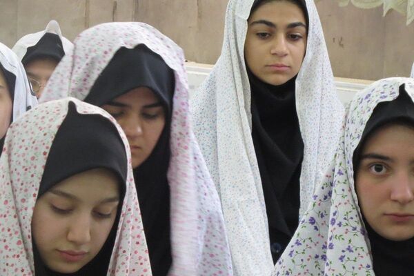 طرح نور چشم در دبیرستان دخترانه صدیقه طاهره ناحیه یک شهرری
