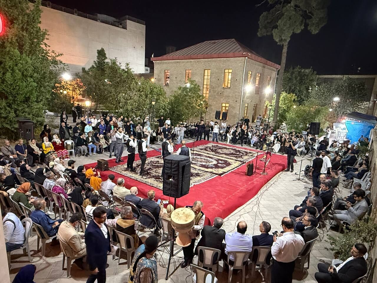 بیست و دومین جشنواره نمایش های آیینی و سنتی در تهران افتتاح شد