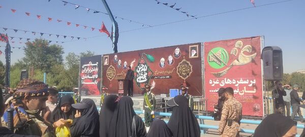 کاروان عشق و وفا از میدان بزرگمهر تا گلستان شهدا