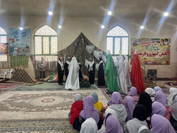 برگزاری گفتمان دینی در مدرسه عشایری دربند
