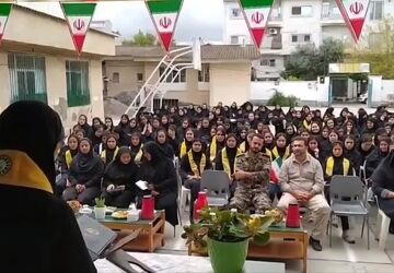همایش وطن یار در هنرستان ۱۷شهریور برگزار شد