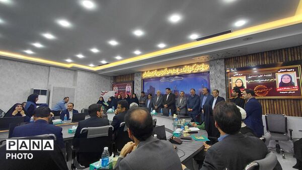 آیین تجلیل از معلمان برگزیده جشنواره الگوهای برتر استان خراسان رضوی
