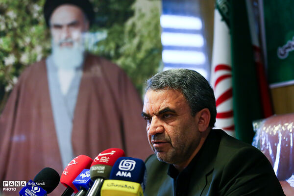 نشست خبری رئیس سازمان مدارس و مراکز غیردولتی و توسعه مشارکت‌های مردمی