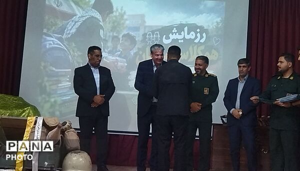 همایش نوجوان مبارز در سالن مهر تابان نیشابور-۲