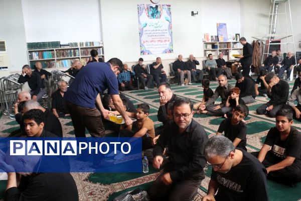 عزاداری ظهر عاشورا در مسجد حضرت صاحب الزمان(عج) مشهد