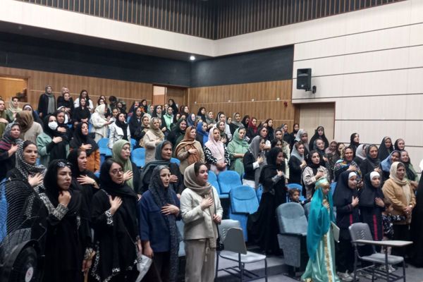 با هم به رنگ فرهنگ و آگاهی در دبستان هدی