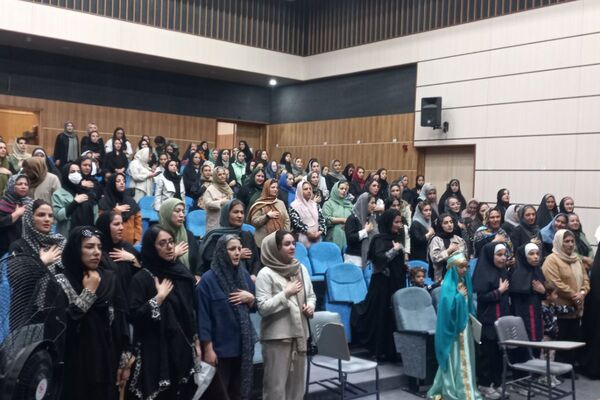 با هم به رنگ فرهنگ و آگاهی در دبستان هدی