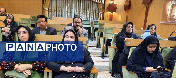 تجلیل از برگزیدگان پژوهشگر خراسانی در مشهد