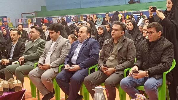 افتتاحیه جشنواره بزرگ بازی و یادگیری دوره ابتدایی آموزش و پرورش ورامین 
