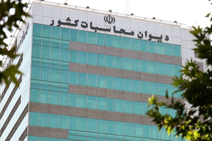 سهم دهیاری‌ها با پیگیری دیوان محاسبات به حساب وزارت کشور واریز شد
