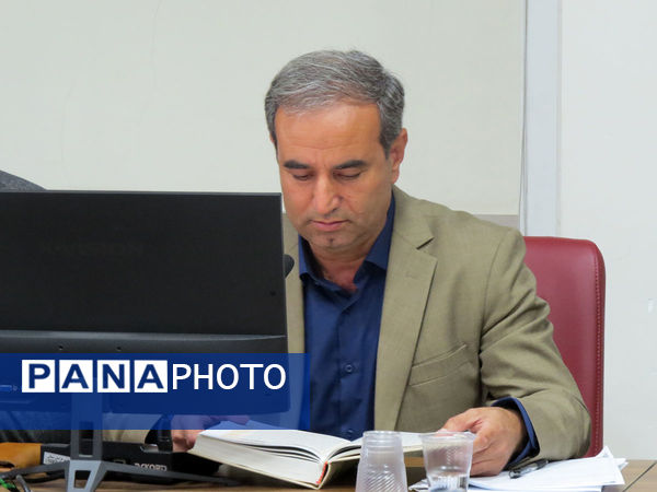 برگزاری شورای معاونان آموزش و پرورش با حضور استاندار 