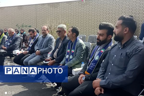 همایش یاوران انقلاب، پیشتازان مقاومت در ناحیه ۳ شیراز 