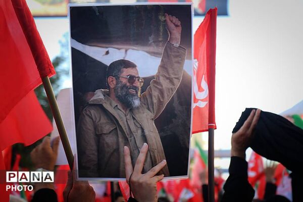 تشییع رهبر شهید در مشهد