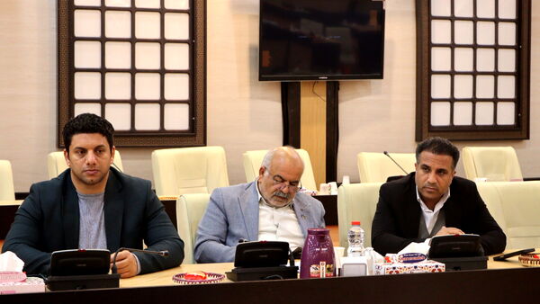 نشست شورای آموزش‌وپرورش استان بوشهر با محوریت آغاز اجرای طرح‌های ملی «حامی»، «توانا»