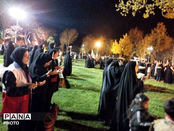 ای چراغ عرشیان، خورشید رخسار شما