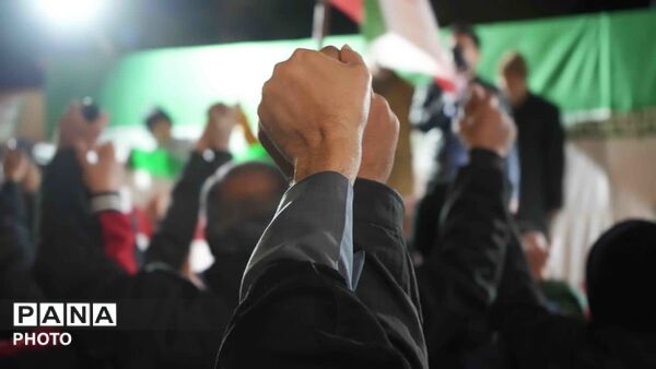 اجتماع مردم انقلابی شهر چرمهین در میثاق با امام امت