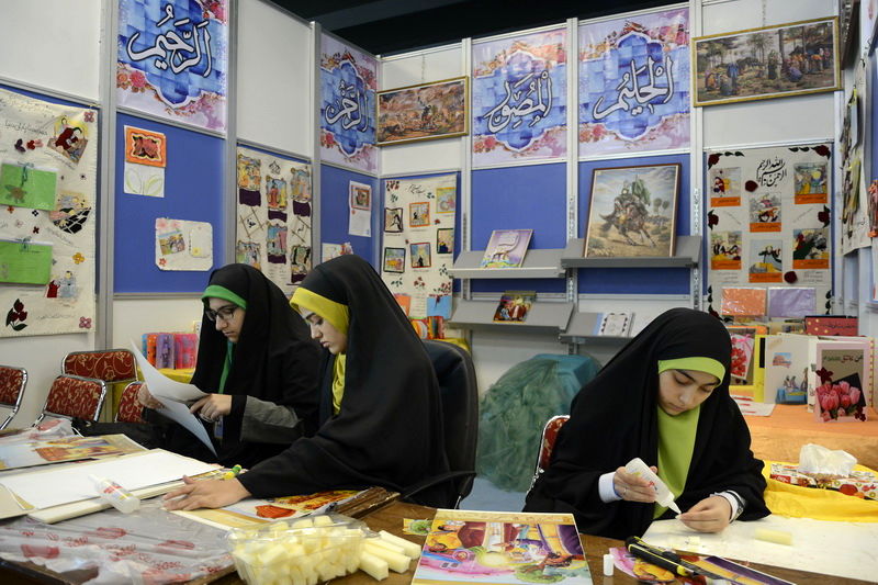 هنر، پنجره‌ای به روشنایی قرآن می‌گشاید