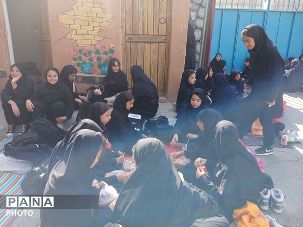 جشنواره‌ غذای سالم ؛ گامی به سوی سلامت و نشاط در مدرسه شهید لطفی
