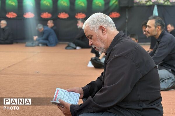 عزاداری هیئت فرهنگیان در سوگ سیدالشهدا (ع)