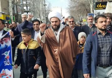 راهپیمایی ۲۲ بهمن در شهرستان صحنه