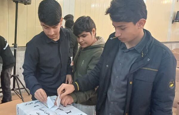 انتخابات  هیات رئیسه مجمع دانش‌آموزی اندیمشک